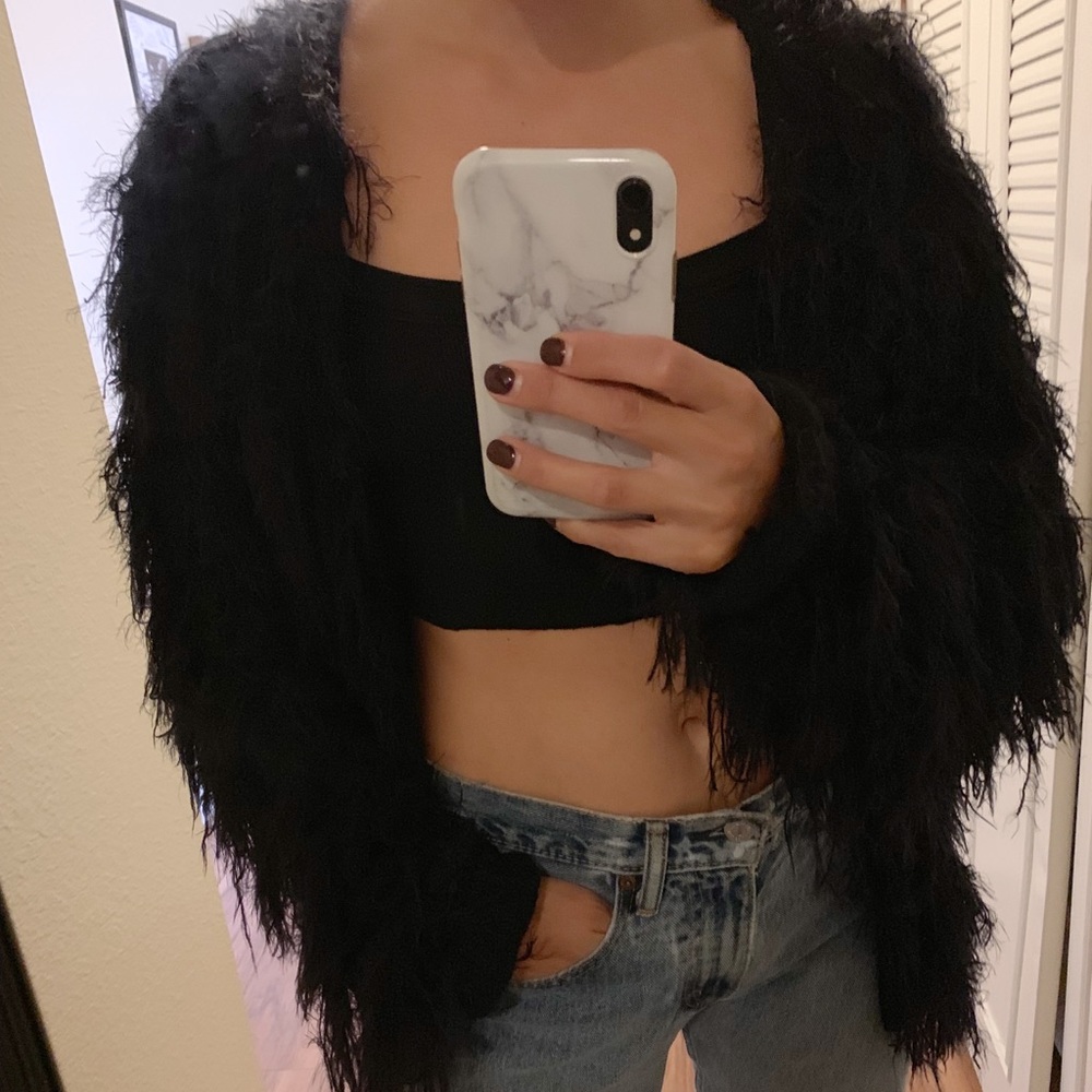 Fringe knit